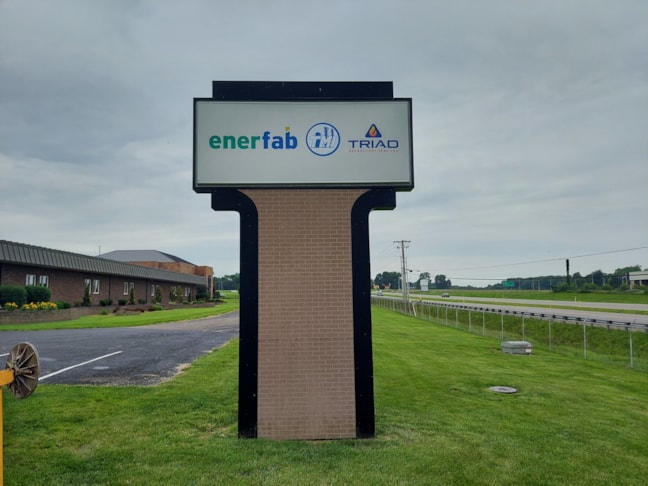 Pylon Signs Pylon Signs