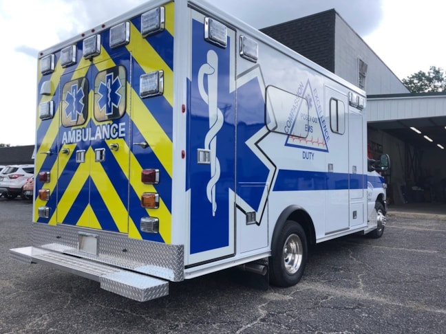 Vehicle Lettering in Evansville Vehicle Lettering in Evansville