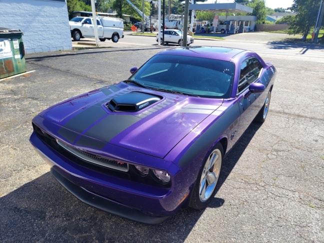 Vehicle Lettering in Evansville Vehicle Lettering in Evansville