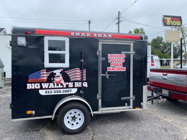 Vehicle Lettering in Evansville Vehicle Lettering in Evansville