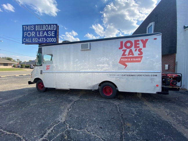 Vehicle Lettering in Evansville Vehicle Lettering in Evansville