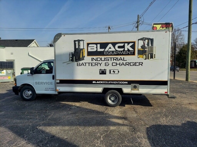 Vehicle Lettering in Evansville Vehicle Lettering in Evansville