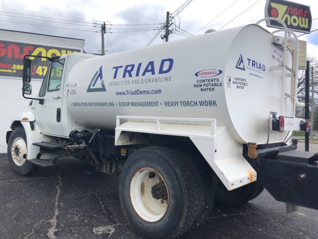Vehicle Lettering in Evansville Vehicle Lettering in Evansville