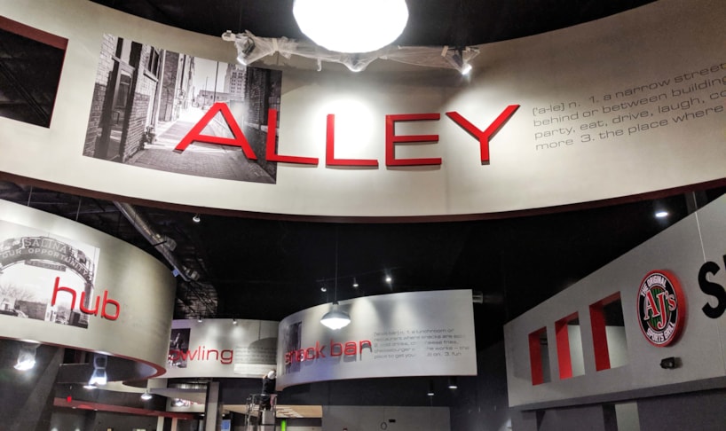 Wall Murals & Graphics