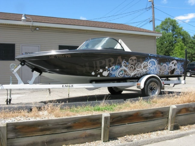 Boat Wraps in Waterford