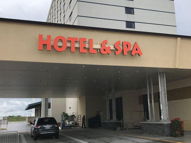 3D Signs & Dimensional Logos | Outdoor Wall Letters & Graphics | Hospitality & Lodging | Casino | Harris, Escanaba, Marquette