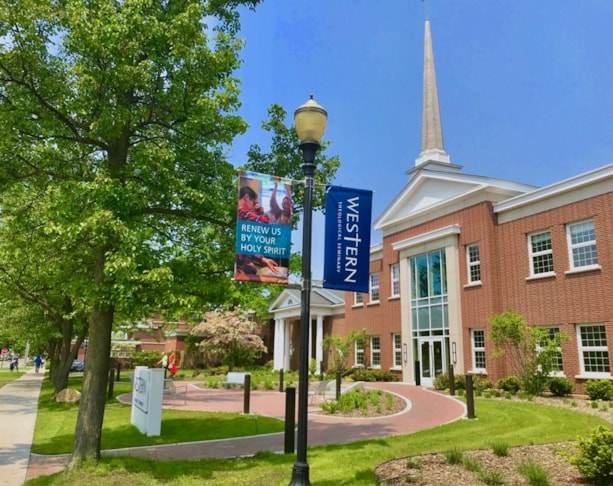 Pole Banners in Holland