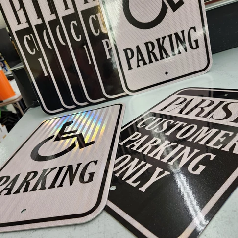 Parking & Traffic Signs | Retail Signs | Gladstone, MO | Aluminum