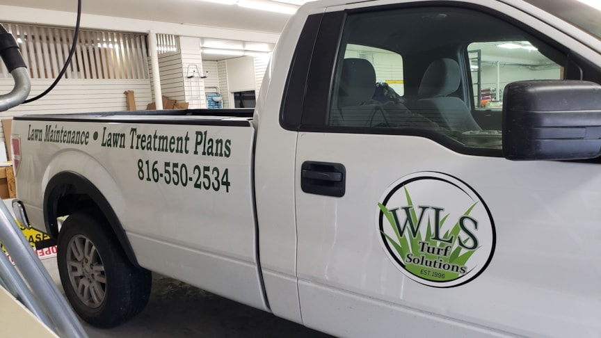 Vehicle Lettering | Landscaping & Lawn Maintenance Signage | Kansas City, MO | Vinyl Vehicle Lettering | Landscaping & Lawn Maintenance Signage | Kansas City, MO | Vinyl