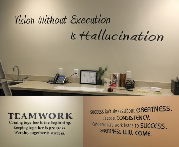 Custom Graphics & Vinyl Decals Custom Graphics & Vinyl Decals