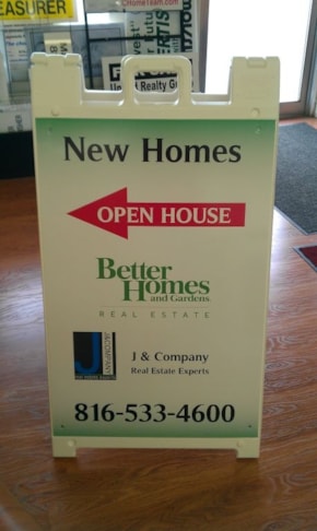Yard Signs / Real Estate Signs