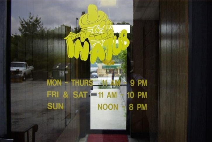 Custom Window Graphics Custom Window Graphics