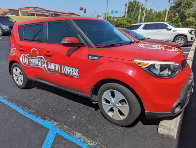 Vehicle Graphics | Entertainment & Club Signs | Branson, MO | Vinyl