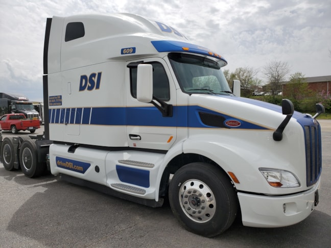 Vehicle Lettering in Branson