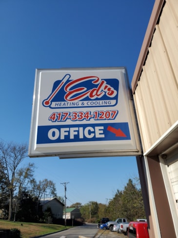 Light Boxes | Construction Signs | Hollister, MO