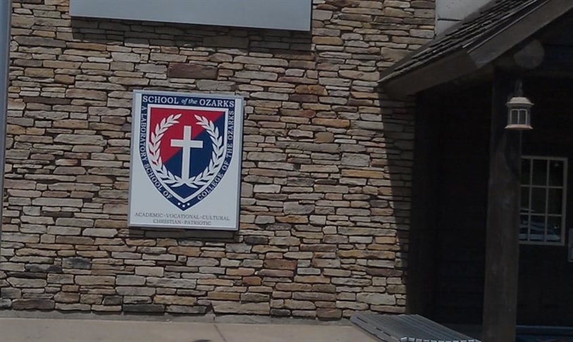 Wall Logos & Graphics