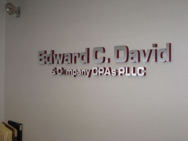 Dimensional Signs and Channel Letters