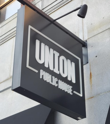 Custom Signs Custom Signs