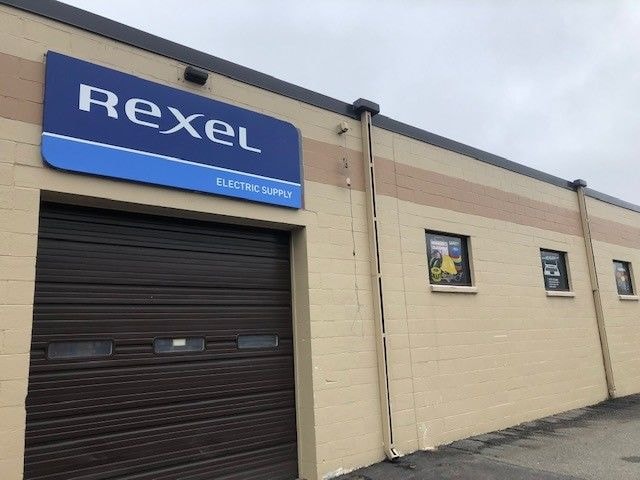 Wall Logos & Graphics